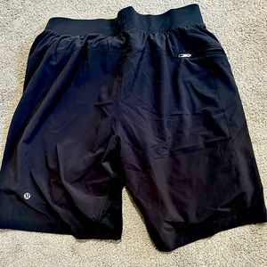 Lululemmon 9” shorts with liners